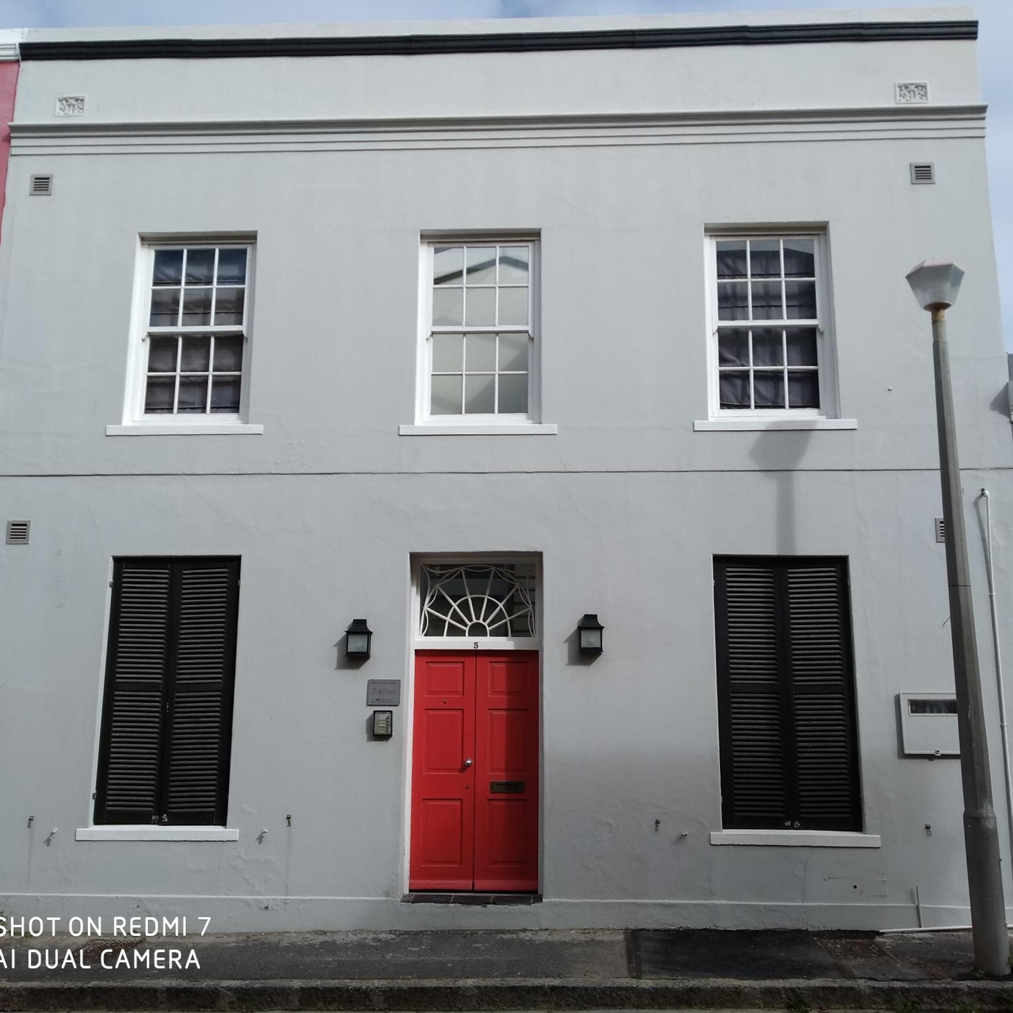 Loader Street - Lovely One Bedroom In De Waterkant Num01
